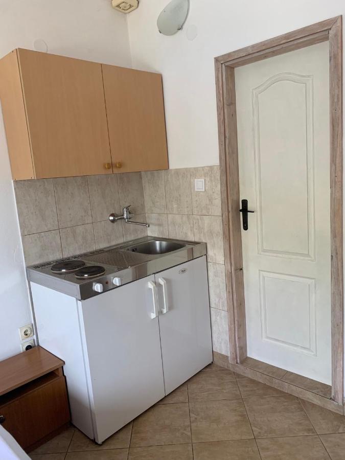 Apartmani Ivana Tivat Buitenkant foto