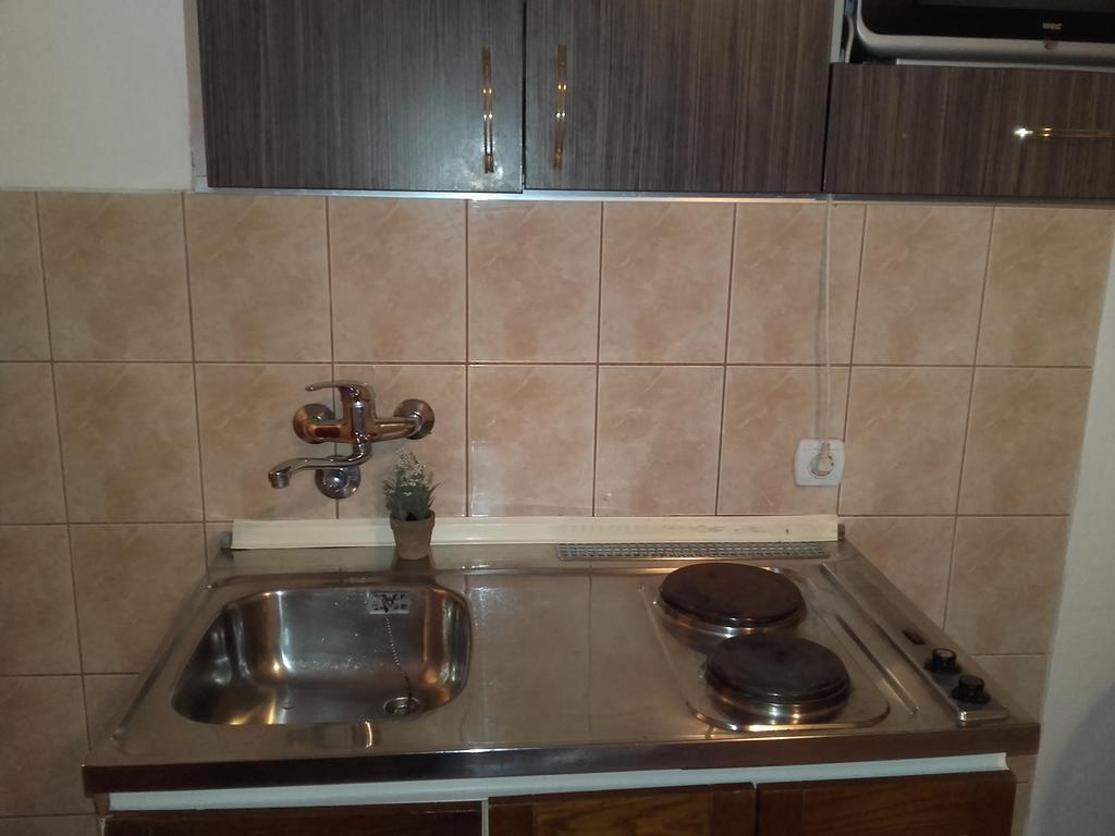 Apartmani Ivana Tivat Buitenkant foto
